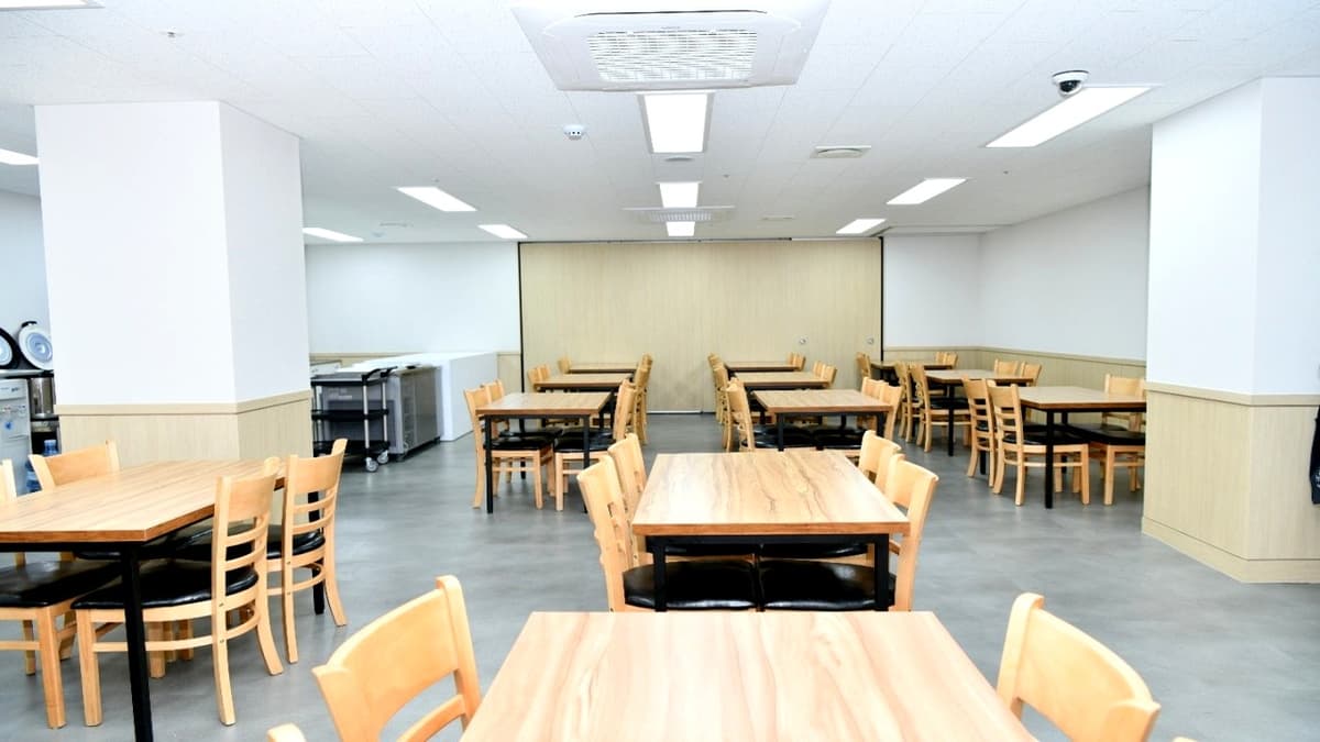 사랑의병원 유족 식사 공간 사랑의병원 장례식장 식당 내부