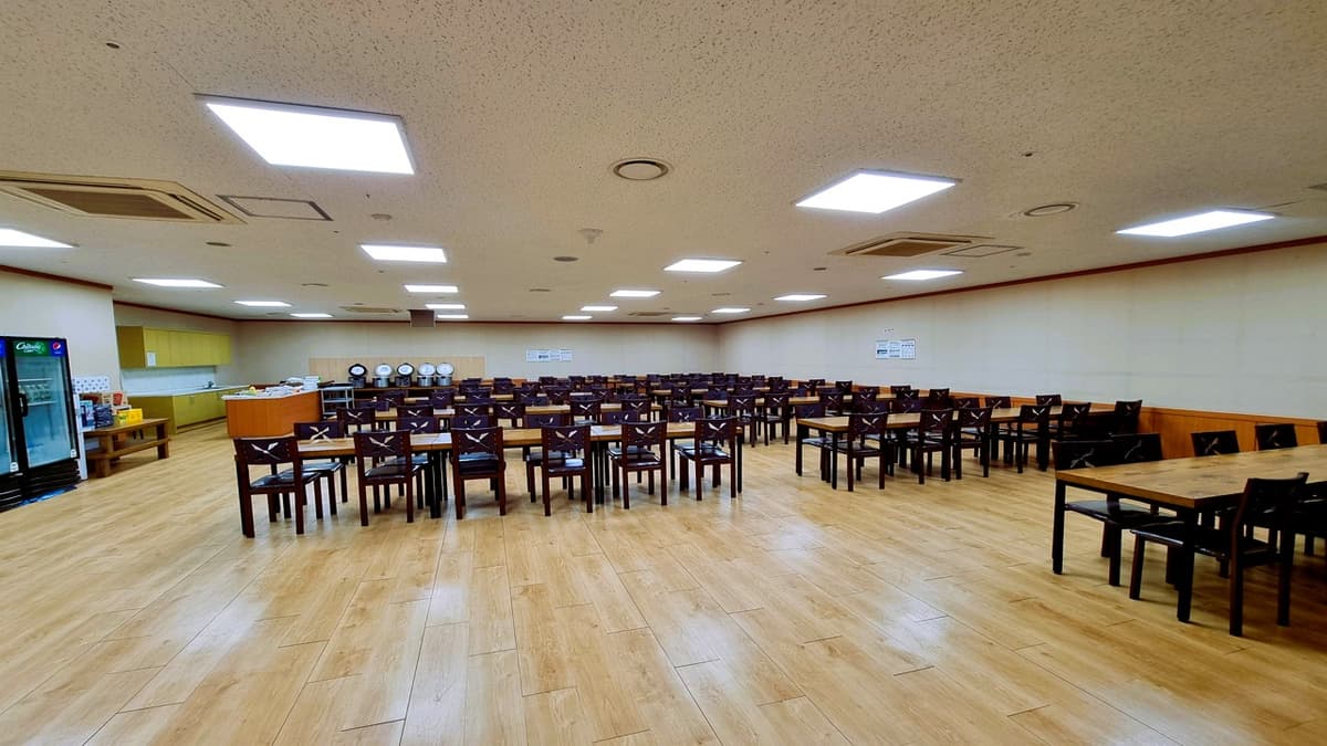 현대장례문화원 조문객 식사 공간 화성현대장례문화원 식당