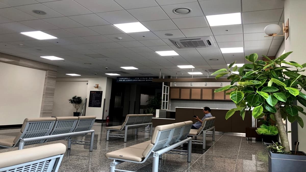 용인서울병원장례식장 접객 대기실 밝고 쾌적한 대기 공간