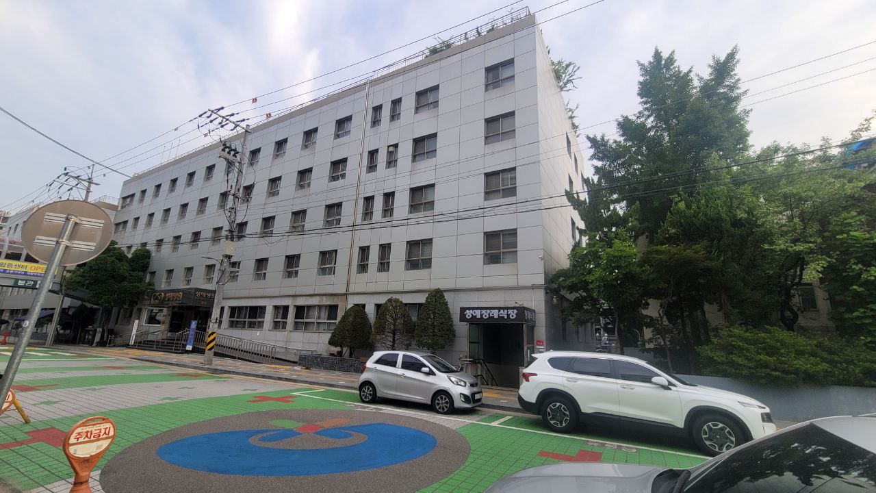 성애병원장례식장 외부 전경과 출입구