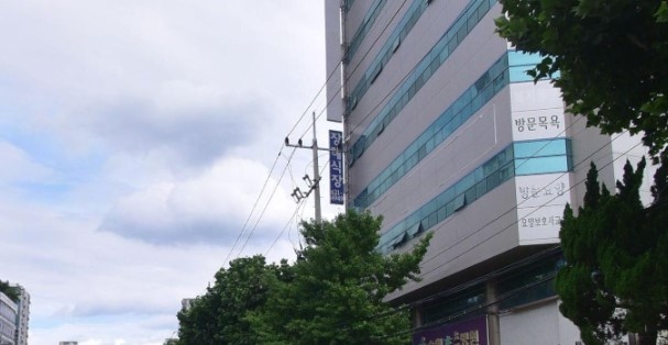 송현장례식장의 외부 전경